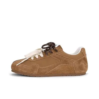 A Poinsettia Princess Low Top Casual Shoes Women's