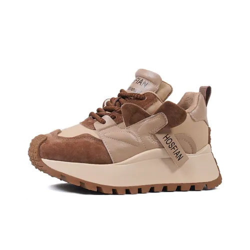 A Poinsettia Princess Chunky Sneakers Women's