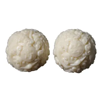 XUWU Ivory Nut Collectible Unisex