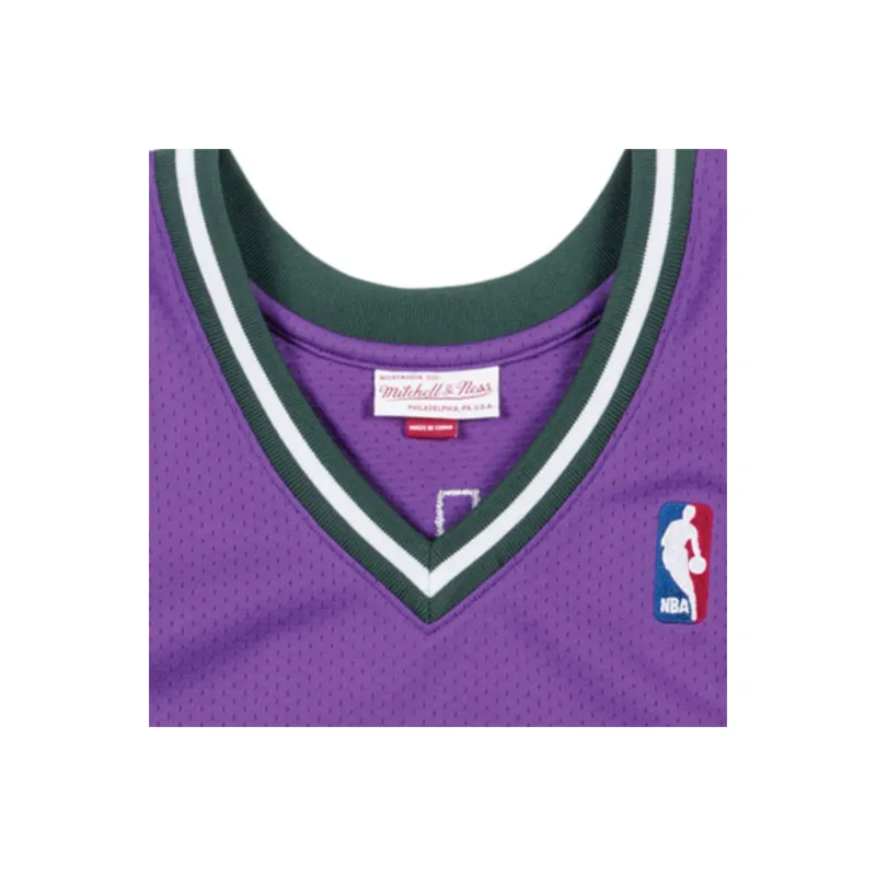 Mitchell & Ness 'NBA Milwaukee Bucks 2000 Ray Allen' Authentic Jersey Vest Top-4
