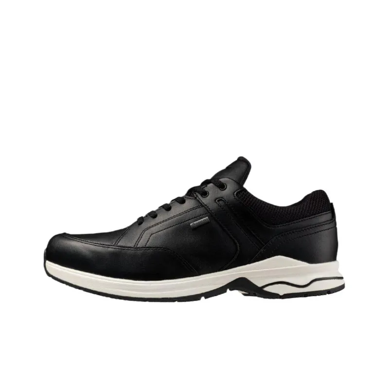 Mizuno Low Top Trekking Shoes Unisex Black-0