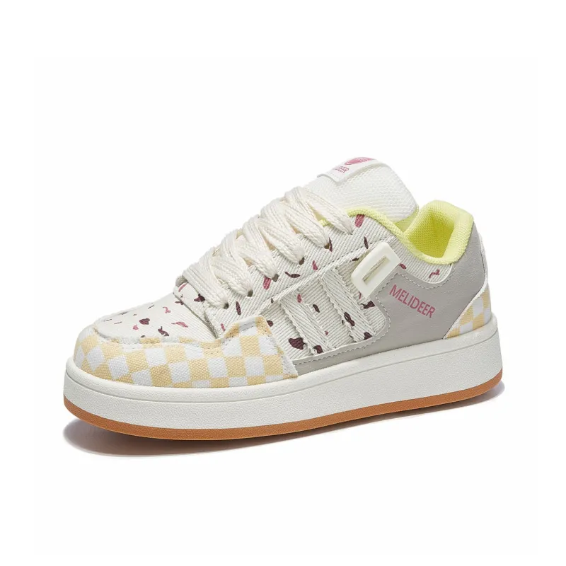 Georgina Goodman Non slip Lightweight Low Top Skateboard Shoes Women's Cranberry-1