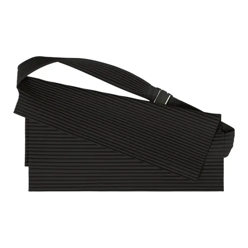 ISSEY MIYAKE Polyester Shoulder Bag Men's Black