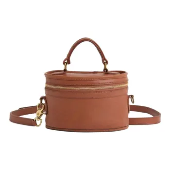COACH VintageTrail Leather Shoulder Bag Crossbody Bag Handbag Small Size Women's Brown