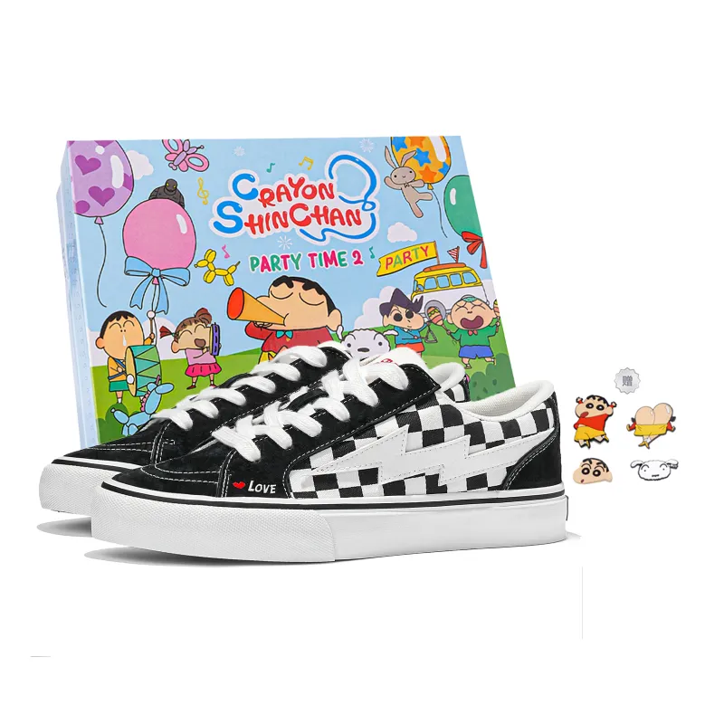 Crayon Shinchan Low Top Skateboard Shoes Unisex Gift Box Set-36