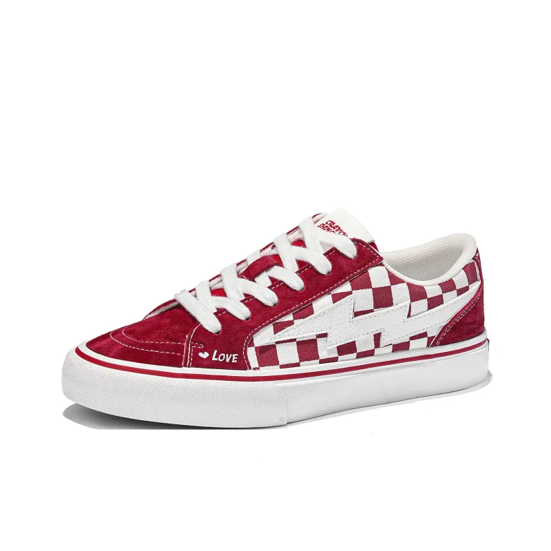 Crayon Shinchan Low Top Skateboard Shoes Unisex Gift Box Set-56