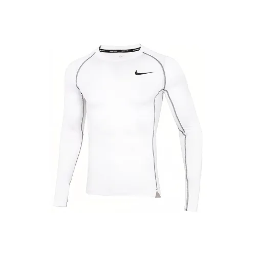 Nike T Shirts Men White