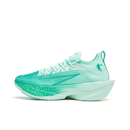 QIAODAN Feiying Plaid 2.0 Running Shoes Men Low Top Seaweed Green