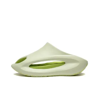 LiNing Yun You Slay Slip Resistant Abrasion Resistant Slide Slippers Unisex Light Fruit Green