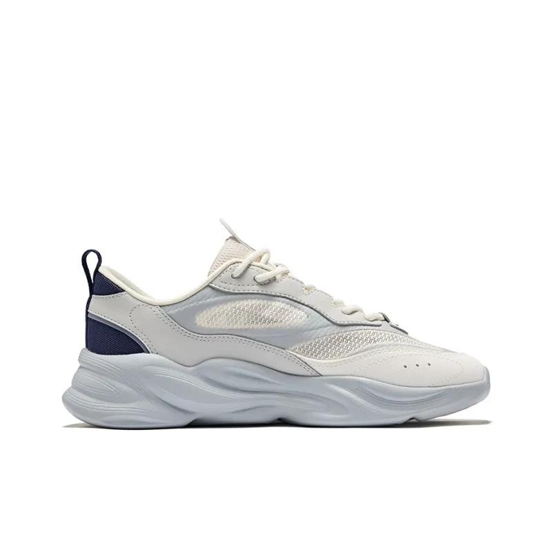 Erke Wear Resistant Breathable Height Increasing Low Top Casual Shoes Men's White Pencil Gray-1