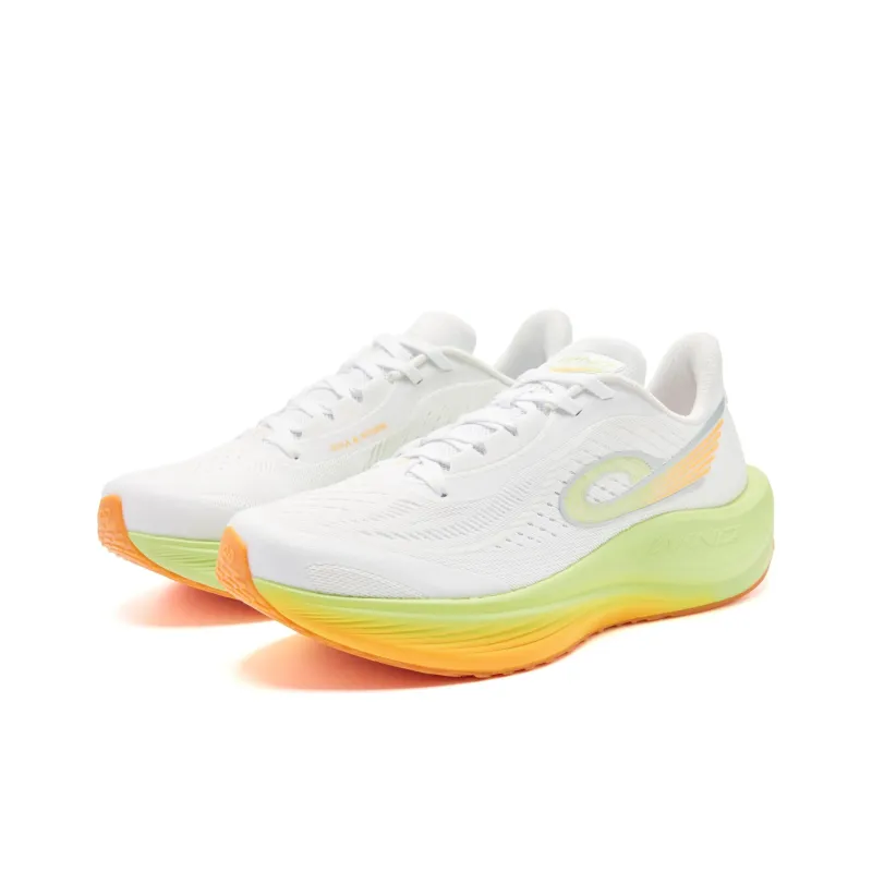 QIAODAN Strong Wind 3TR Running Shoes Men Low Top Jordan White Grapefruit Green-2