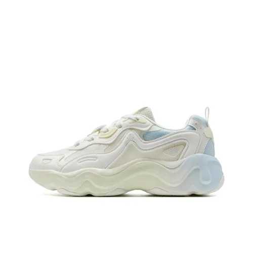 XTEP Sports Life Collection Non slip Wear resistant Impact resistant Low Top Chunky Sneakers Women's White Blue
