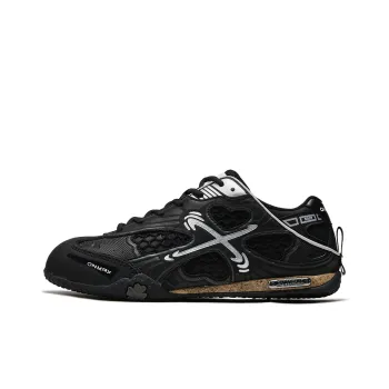 ON MAX Wear resistant And Lightweight Low Top Training Shoes Women's Black