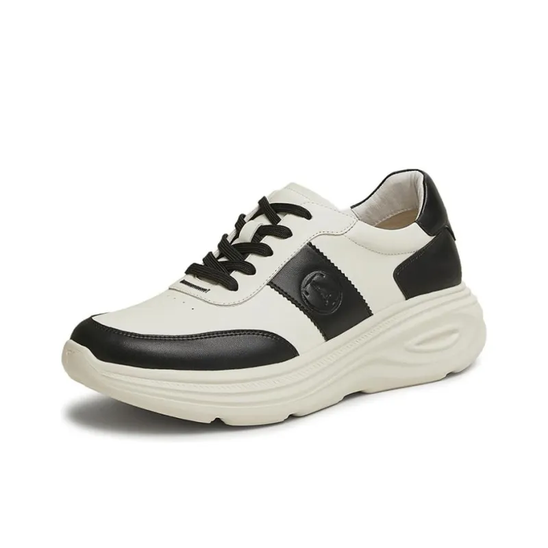 Tata Low Top Casual Shoes Men's White/Black-1