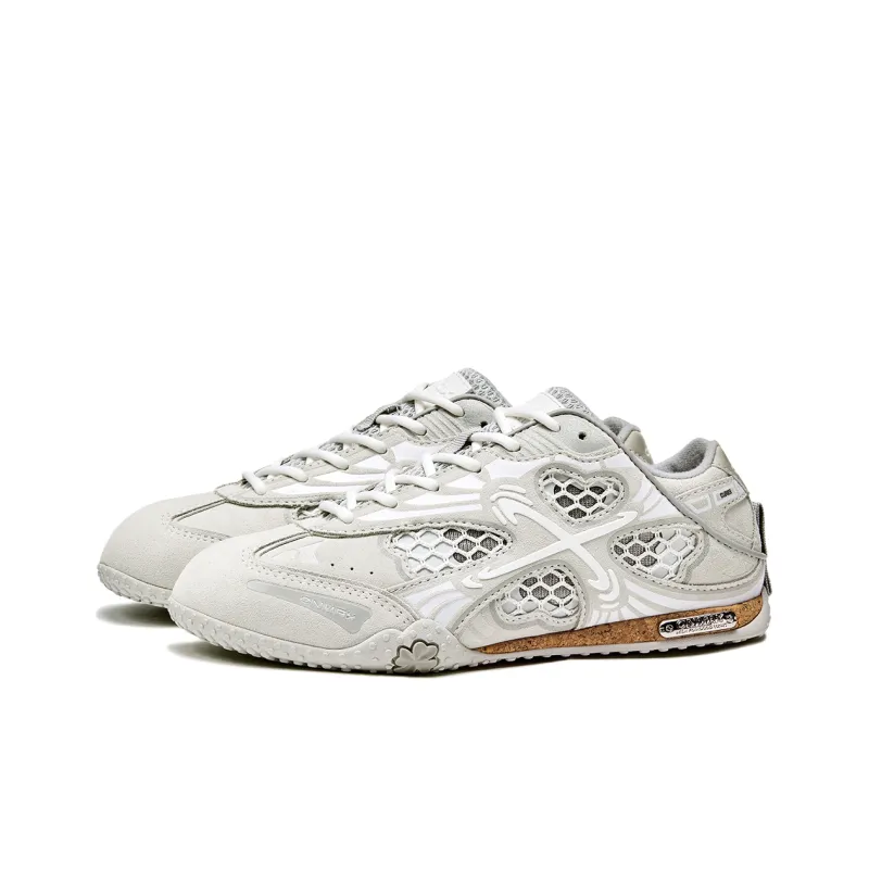 ON MAX Abrasion Resistant Lightweight Slip Resistant Low Top Training Shoes Women's White-2