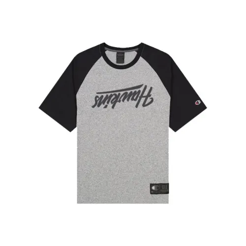 Hoodies & Sweatshirts