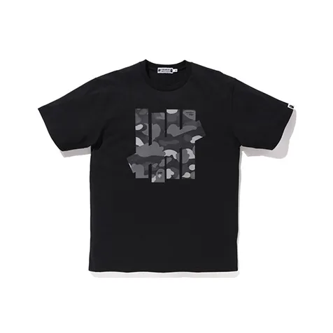 A BATHING APE X Undefeated 5 Strikes Tee