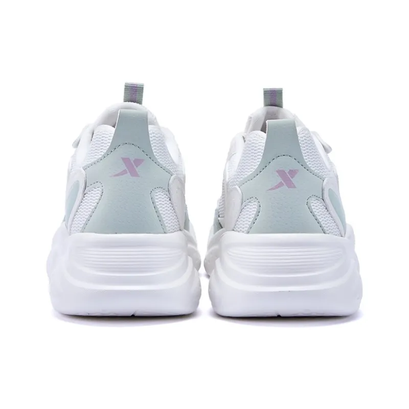 XTEP Abrasion Resistant, Breathable, Lightweight Low Top Casual Running Shoes Women's White Green-3