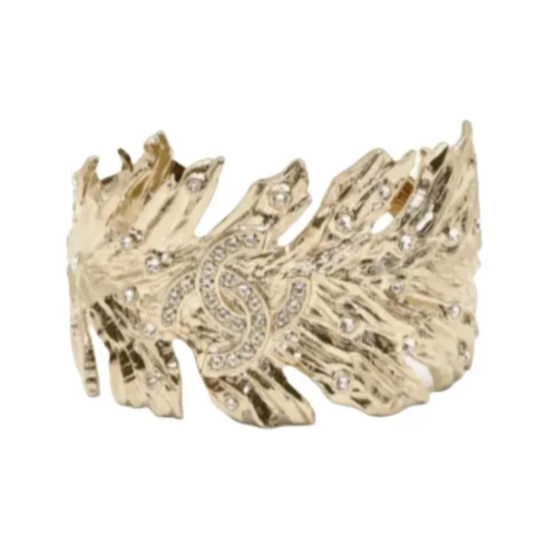 CHANEL Metal Bangles Unisex Gold-0