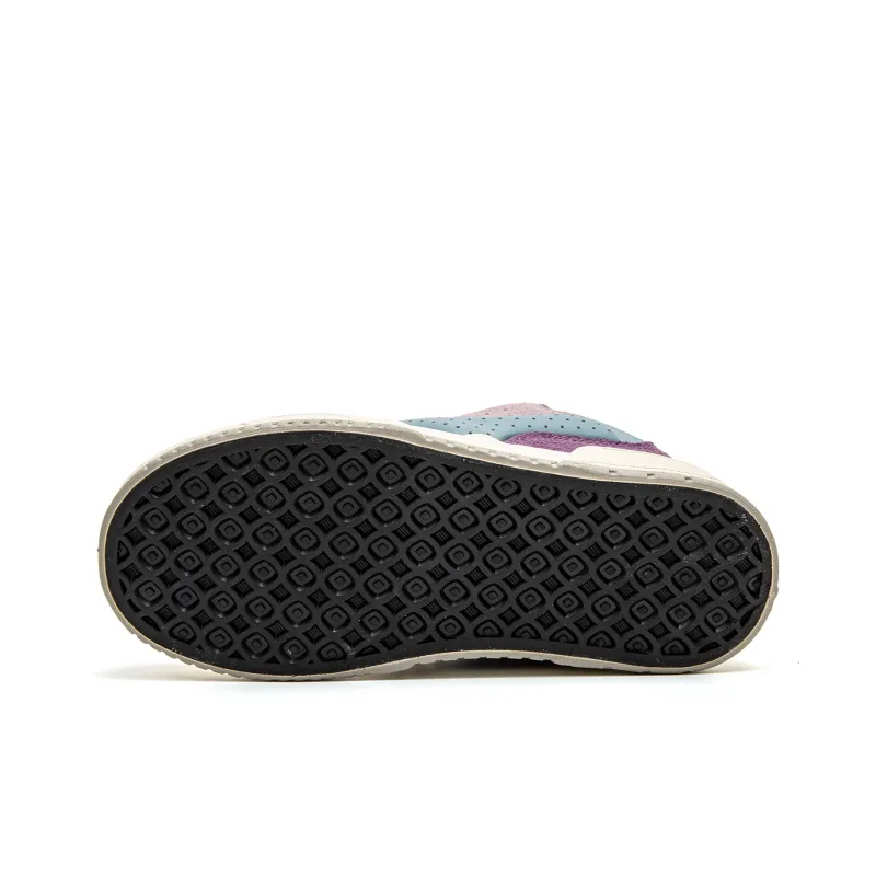 Three Islands Skateboard Shoes Women's-14