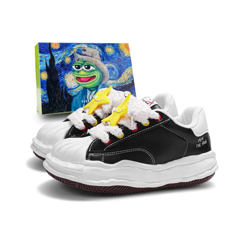 Pepe The Frog Low Top Skateboard Shoes Women's-7
