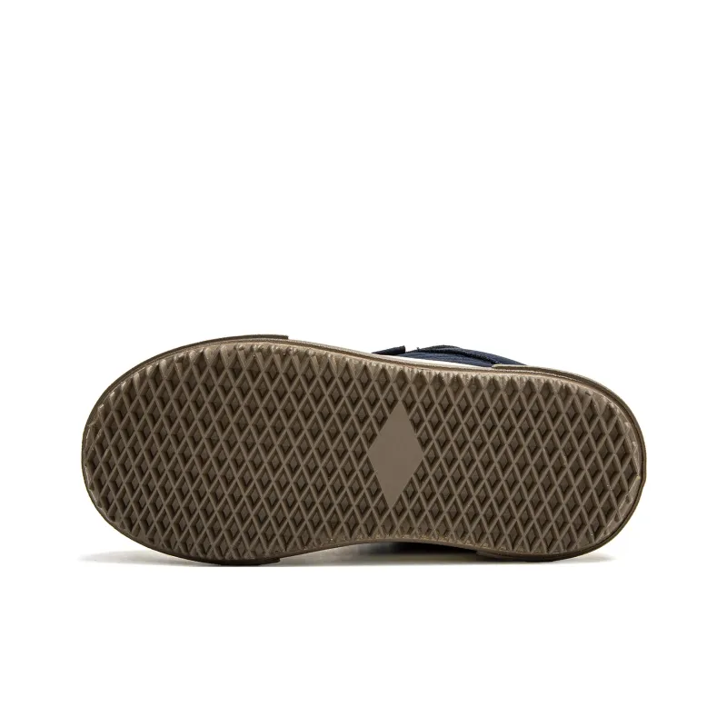 Three Islands Low Top Skateboard Shoes Women's-4