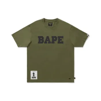 A BATHING APE A BATHING APE 1st Camo Sleeve Pocket Tee