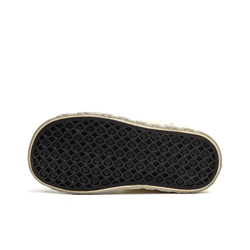 Three Islands Low Top Skateboard Shoes Women's-4