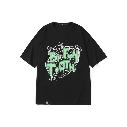 Bt Elbow-Length Sleeved T-Shirt Unisex