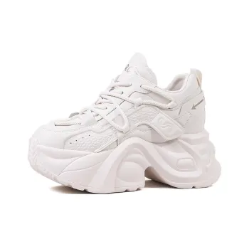 A Poinsettia Princess Anti Slip And Wear Resistant Height Increasing Low Top Chunky Sneakers Women's