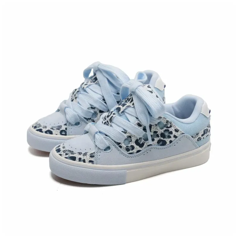 Z.SUO Coverage Cushioning Wear Resistant Lightweight Low Top Skateboard Shoes Unisex Gray Blue Leopard Print-2