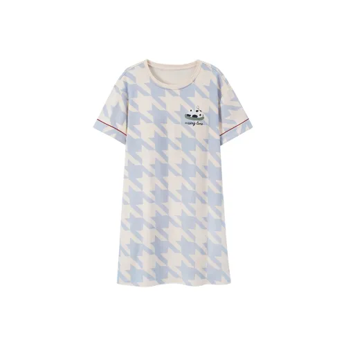 William Nightgown Women's Image Color