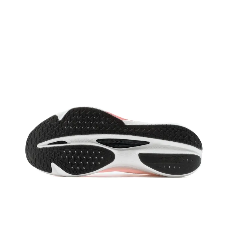 XTEP Cushioned Slip Resistant Support Low Top Training Running Shoes Men's White Red Black-5