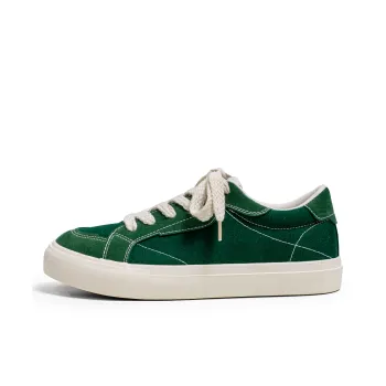 Bull Charm Low Top Skateboard Shoes Women's