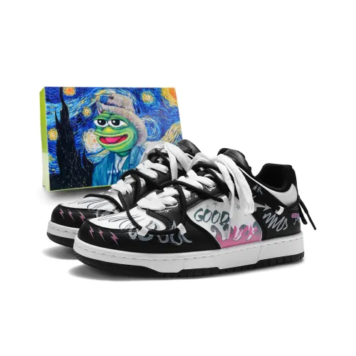 Pepe The Frog Low Top Skateboard Shoes Unisex