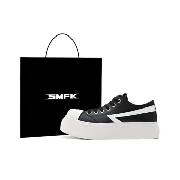 SMFK Low Top Skateboard Shoes Women's Black White
