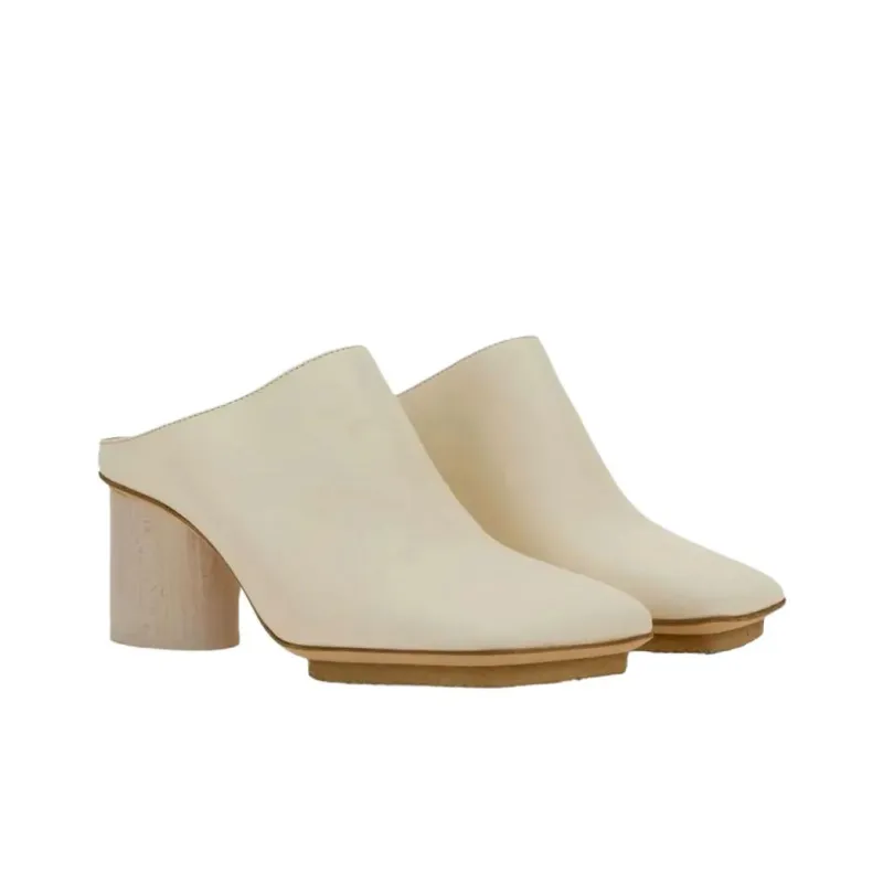 UMA WANG Closed Toe Slippers Women's Ivory-2