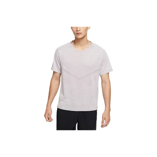 Nike T-Shirt Men's Light Purple