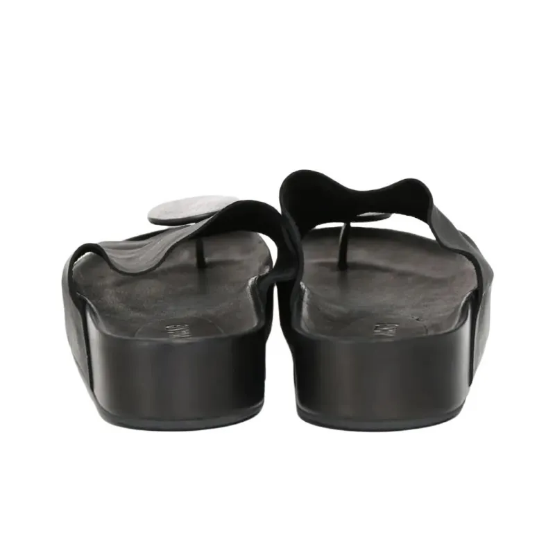 UMA WANG Flip Flops Women's Black-3