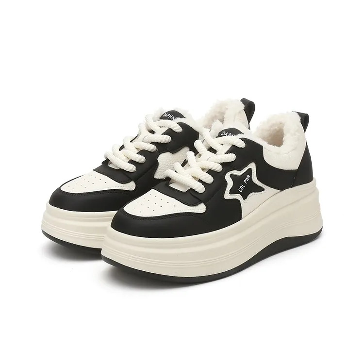 DAPHNE Roam Low Top Skateboard Shoes Women's-5