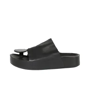 UMA WANG Flip Flops Women's Black