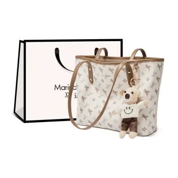 Marino Orlandi Synthetic Leather Shoulder Bag Tote Bag Shopping Bag Large Size Women's Ecru Khaki