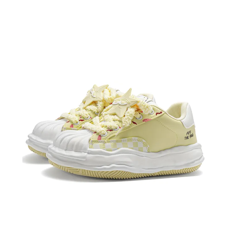 Pepe The Frog Low Top Skateboard Shoes Women's-1