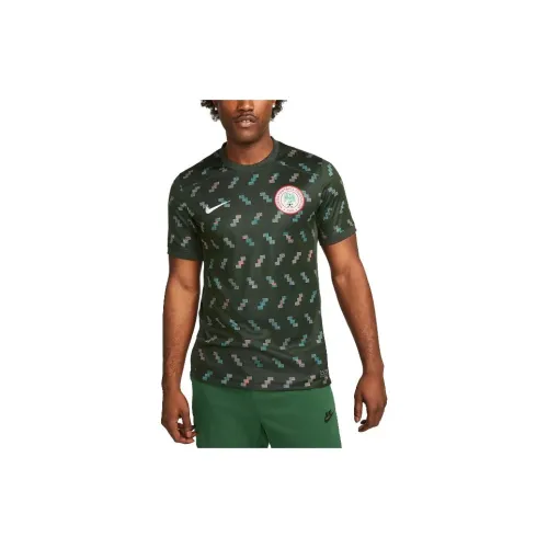Nike T-Shirts Men Olive