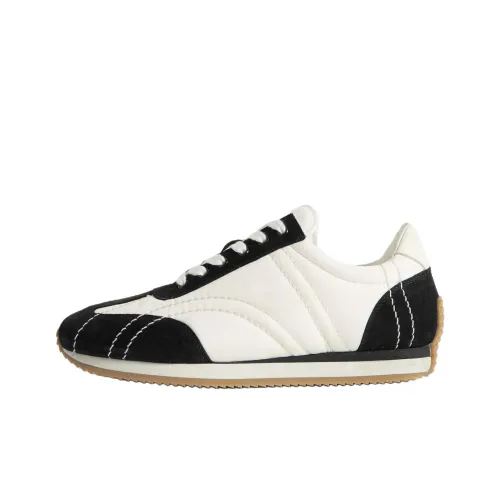 TOTEME Low Top Casual Shoes Women's Black