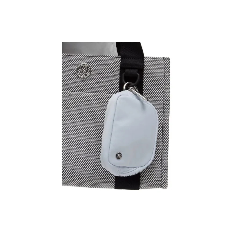 Lululemon Nylon Bag Accessory Unisex Blue-4