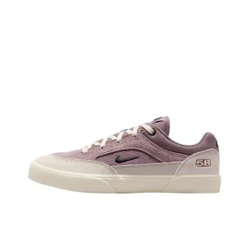 Nike Low Top Skateboard Shoes Men's Taupe