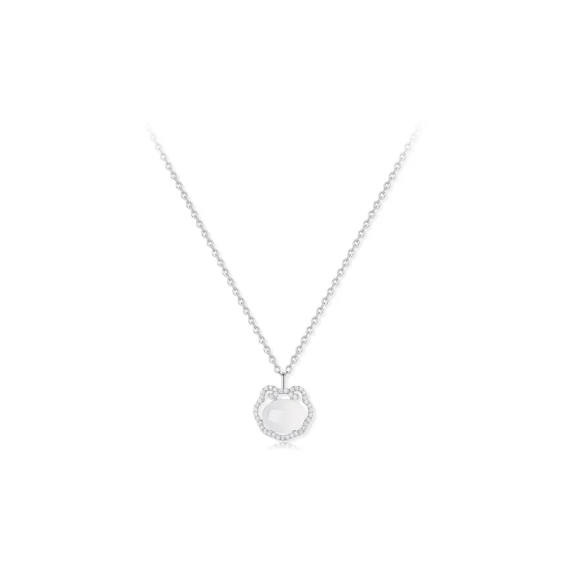 JUICY GRAPE Chalcedony Necklaces Women's-0
