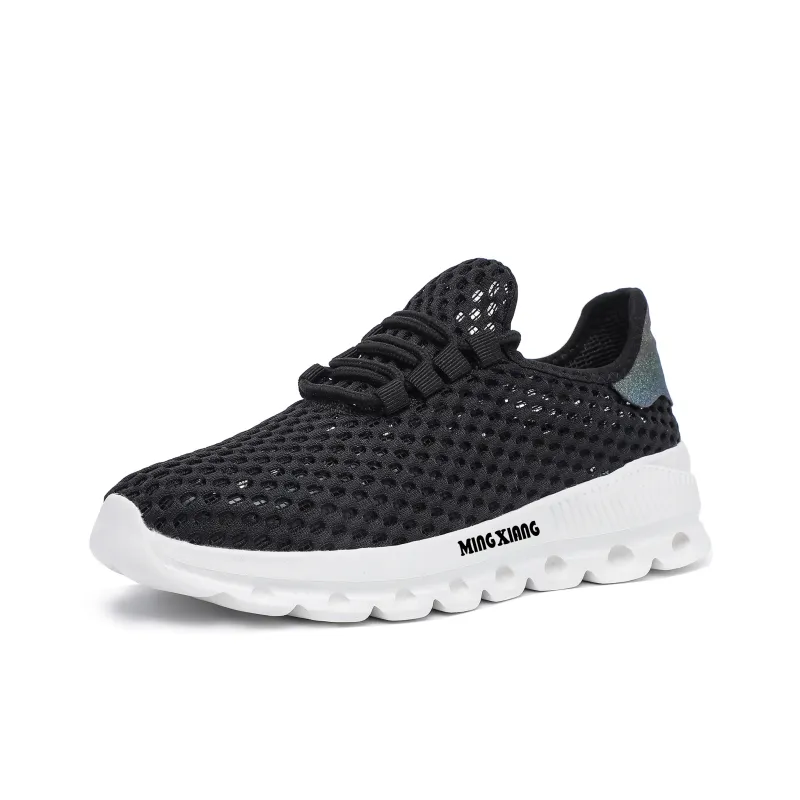 Singing Slip Resistant Breathable Low Top Casual Shoes Unisex Black White-1