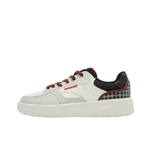 QIAODAN Get Rich Every Day Lightweight Anti Slip And Wear Resistant Low Top Skateboard Shoes Men's White Gray